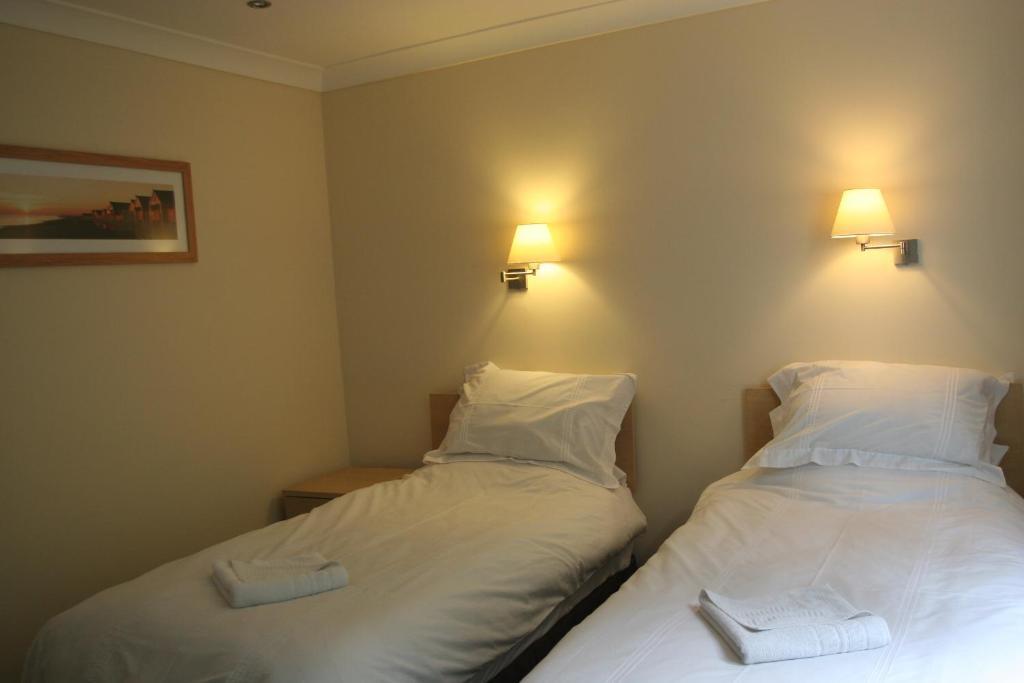 Clifton Lodge Hotel High Wycombe Ruang foto